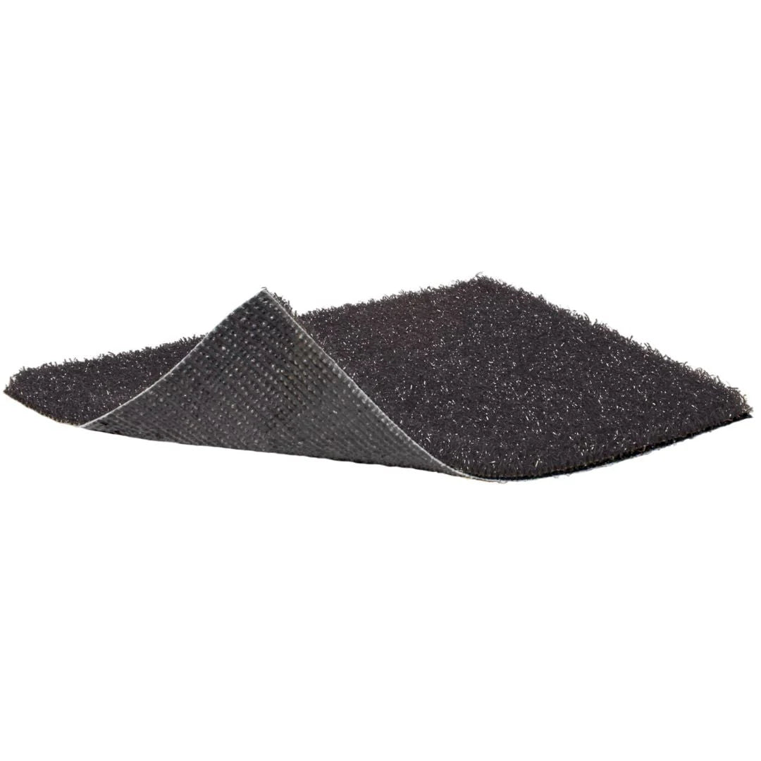 Black Putting Turf
