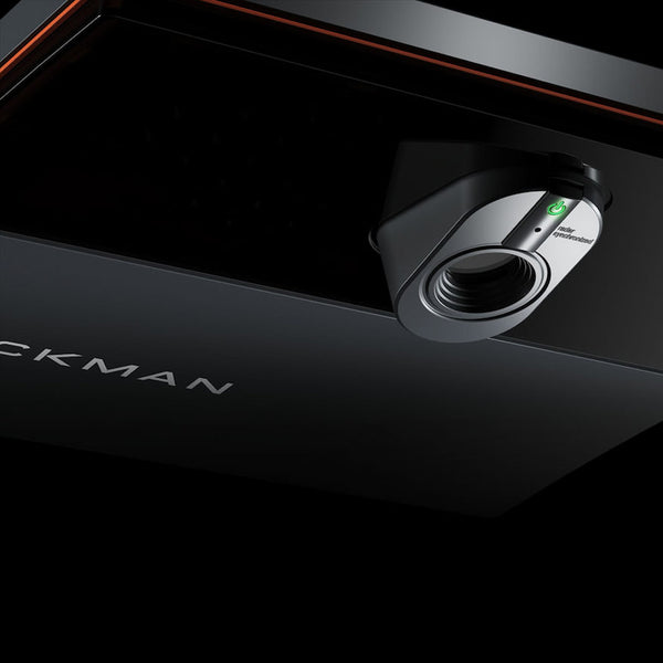 Trackman IO Super Closeup